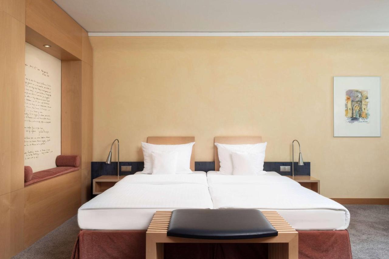 เวียนนา เฮาส์ เรมาร์ค ออสนาบรึค Hotel ภายนอก รูปภาพ